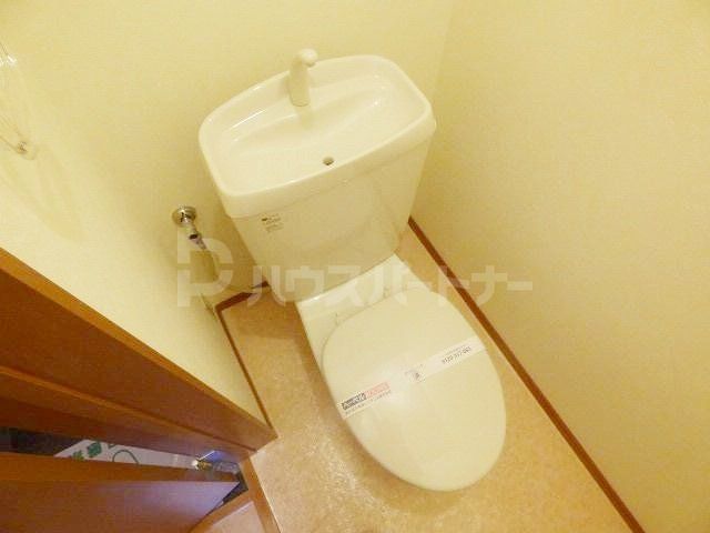 Maison SAKURAのトイレ写真