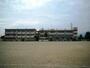 小学校　甲府市立大里小学校（小学校）まで342m