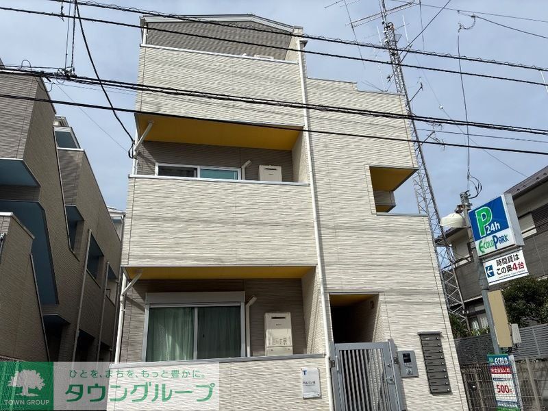カムリンIIIの外観写真