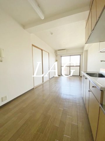 居室・リビング　洋室のお部屋です。