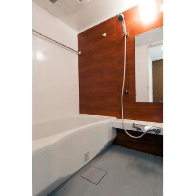 バス・シャワールーム　※写真は同タイプ住戸です。
