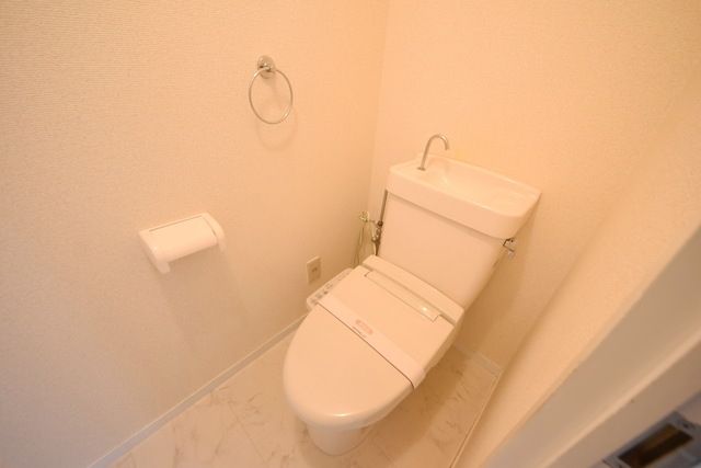 ヴィラプルミエールのトイレ写真