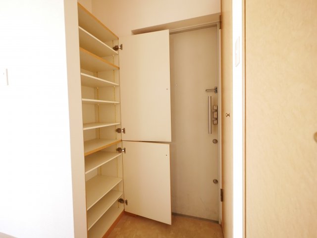 収納　ちょっとした収納スペースも充実しています