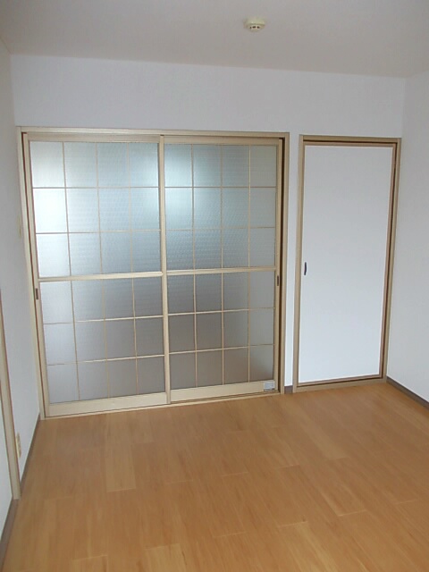 その他　明るい洋室です♪