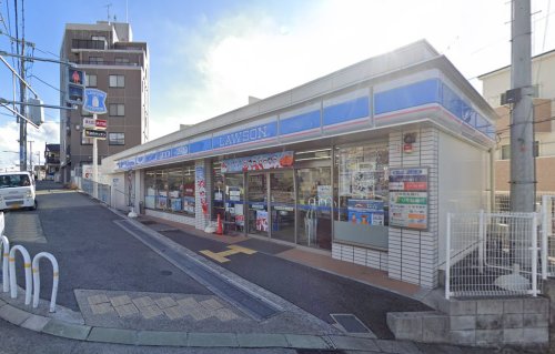 コンビニ　ローソン 神戸長田町五丁目店（コンビニ）まで98m