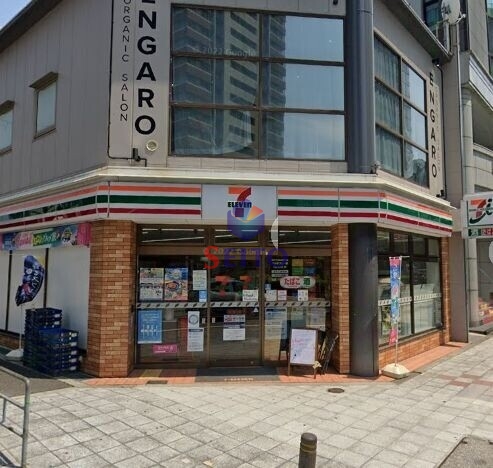 コンビニ　セブンイレブン大阪大淀南1丁目店（コンビニ）まで354m