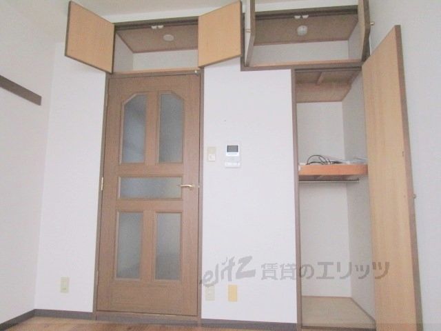 収納　洋室