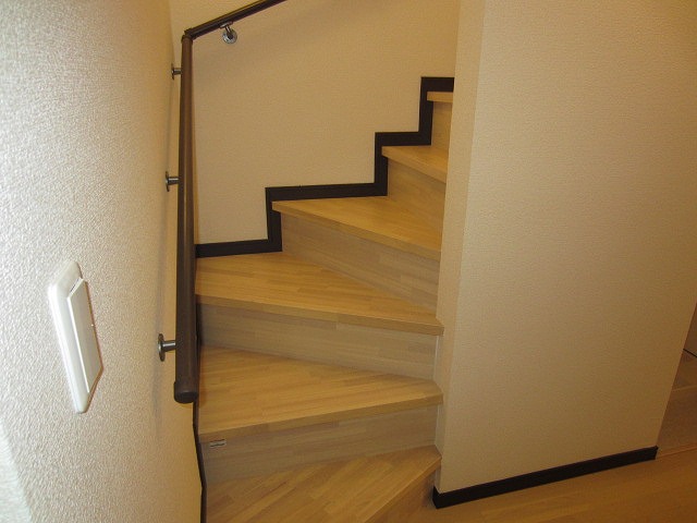 その他部屋・スペース　メゾネット階段