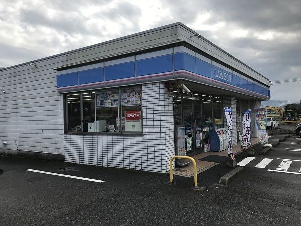 【越前市四郎丸町のアパートのコンビニ】