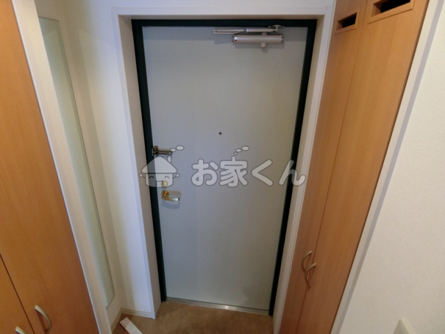 玄関　シューズボックス付き玄関