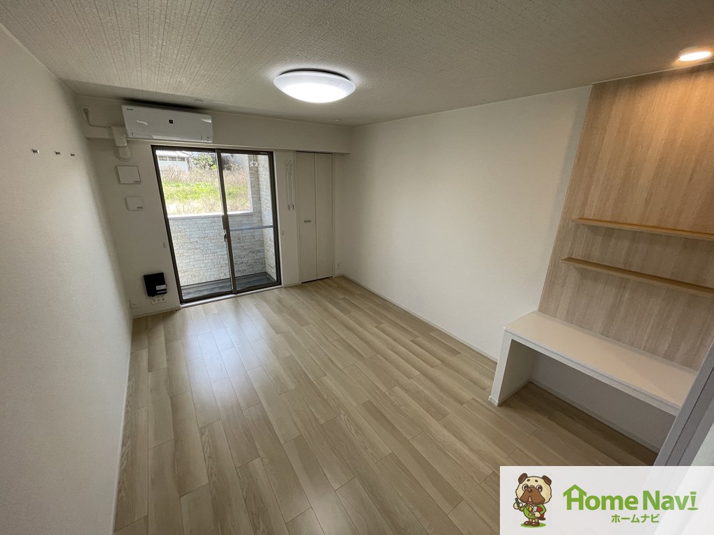 居室・リビング　インターネットが無料で使えます。エアコン・照明付き