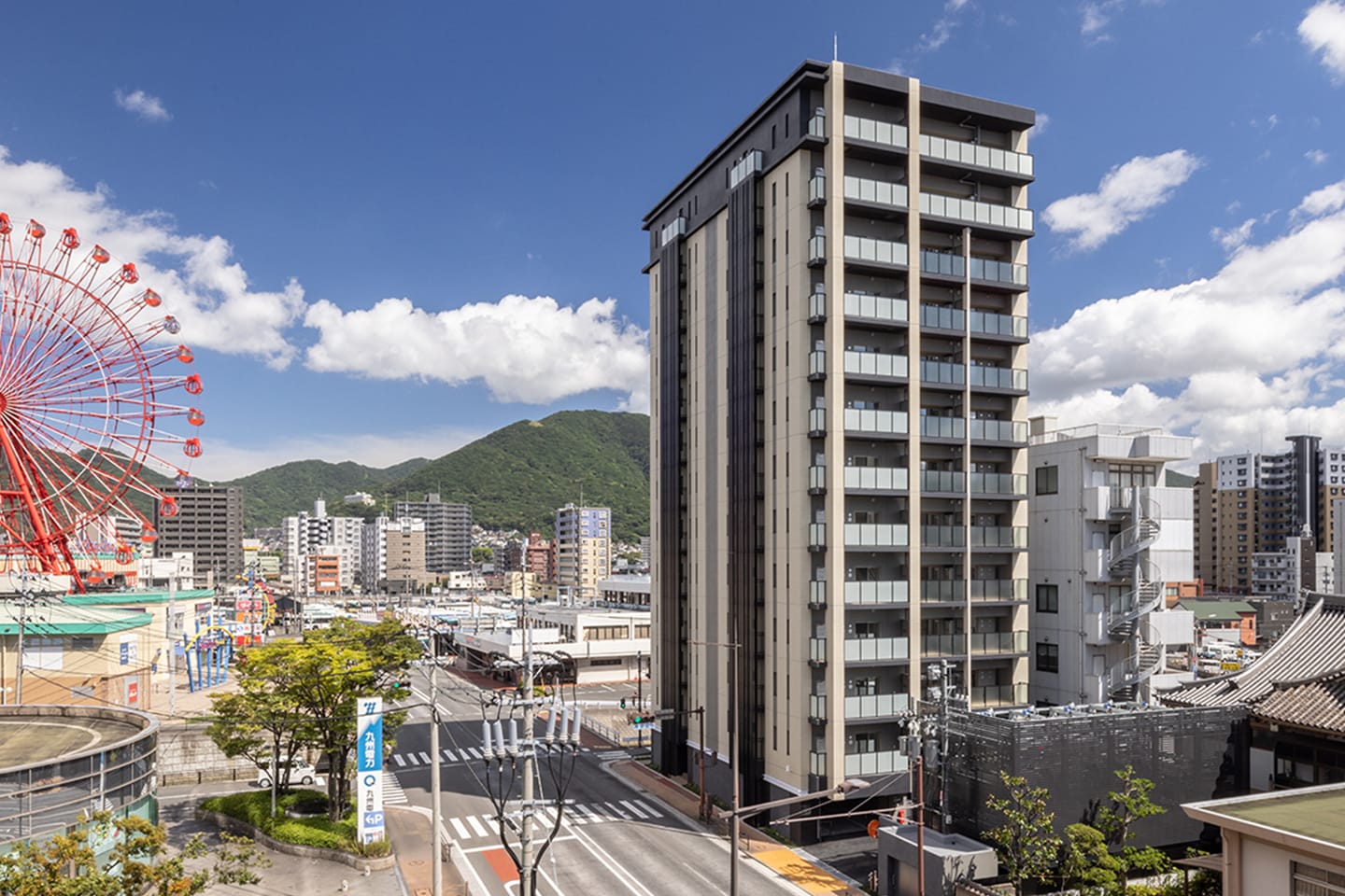 サンレリウス小倉駅南の建物外観