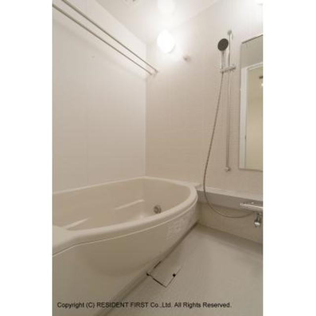 バス・シャワールーム　※写真は同タイプ住戸です。