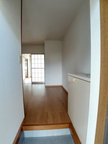 玄関　落ち着いた玄関です