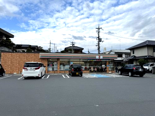 コンビニ　セブンイレブン橋本東家店（コンビニ）まで1456m