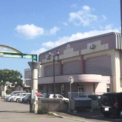 小学校　函館市立大森浜小学校（小学校）まで112m