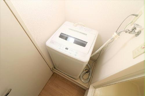 その他設備　室内洗濯機完備によりお手軽に引越しが可能！