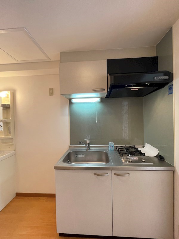 キッチン　※同タイプの他のお部屋です