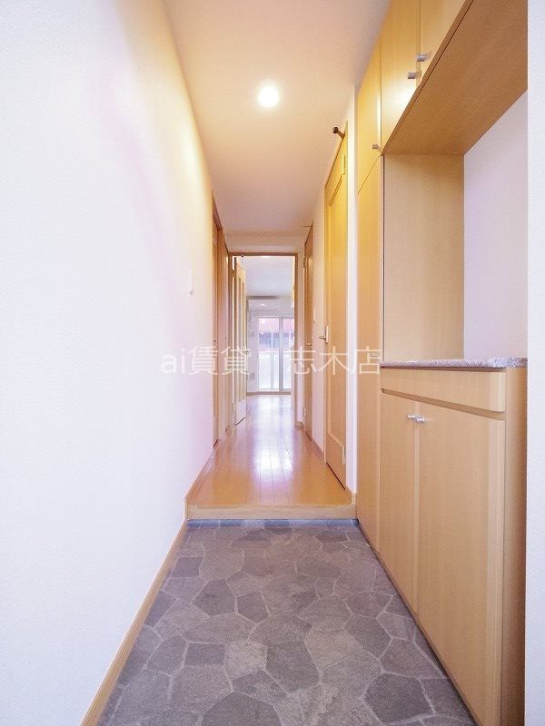 玄関　※同仕様