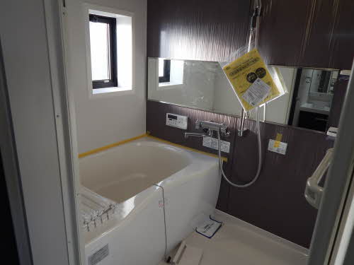 バス・シャワールーム　日々の暮らしに欠かせないお風呂です