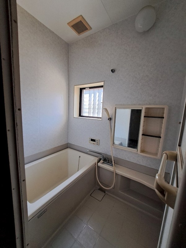 バス・シャワールーム　参考写真