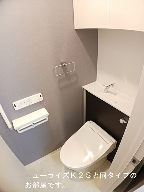 トイレ　イメージ