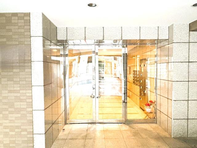 エントランス　エントランス