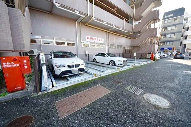 駐車場　駐車場★