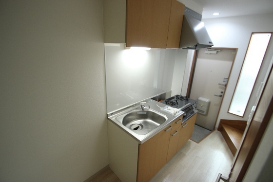 キッチン　※別部屋の写真です