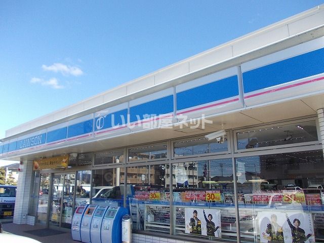 コンビニ　ローソン久米田店（コンビニ）まで85m