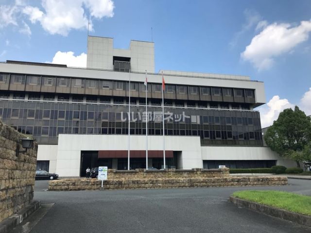 役所　奈良市役所（役所）まで347m