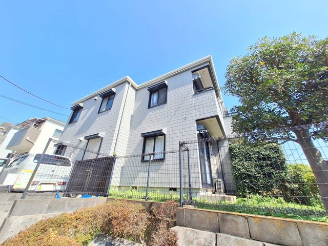 エントランス　耐震耐火性に優れた旭化成へーベルメゾン