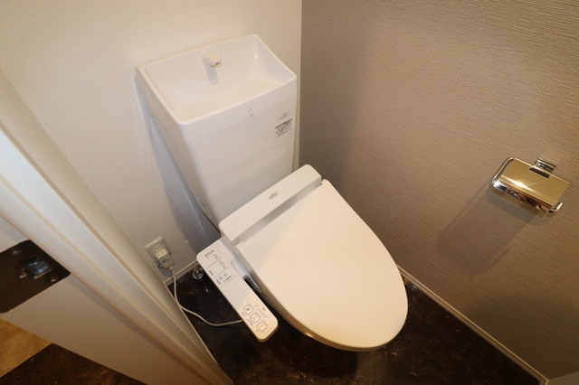 トイレ　２０２・トイレ
