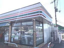 コンビニ　セブンイレブン 近江草津バイパス店（コンビニ）まで500m