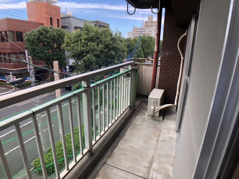 バルコニー　西向きのお部屋です