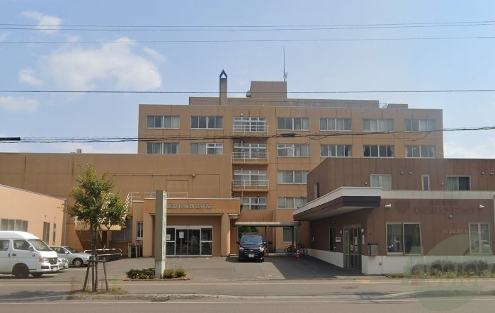 病院　勤医協札幌西区病院（病院）まで389m