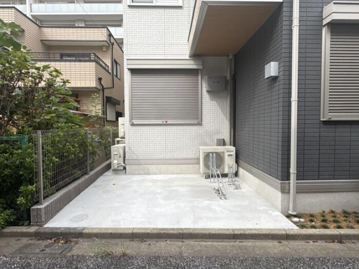 駐車場　駐輪場です