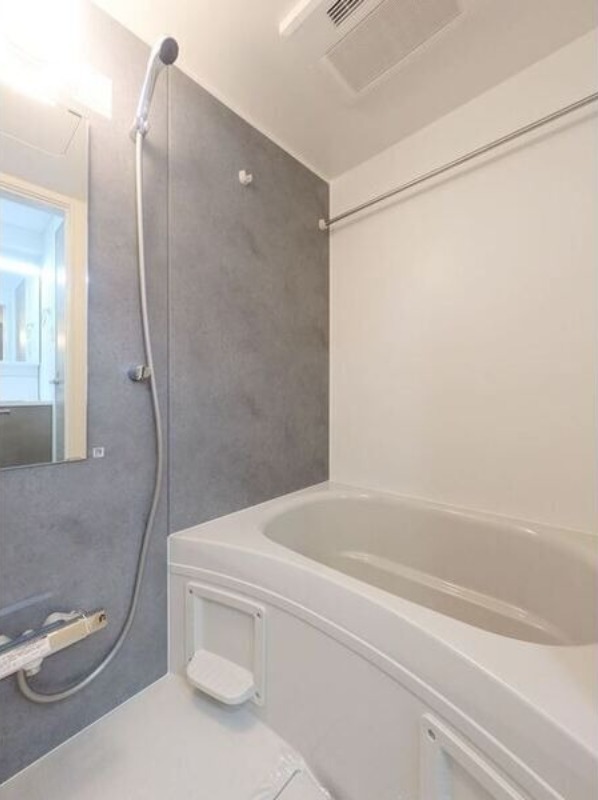 バス・シャワールーム　図面と現状に相違がある場合には現状を優先