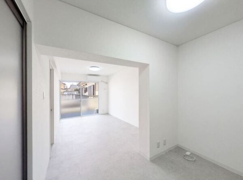 居室・リビング　図面と現状に相違がある場合には現状を優先