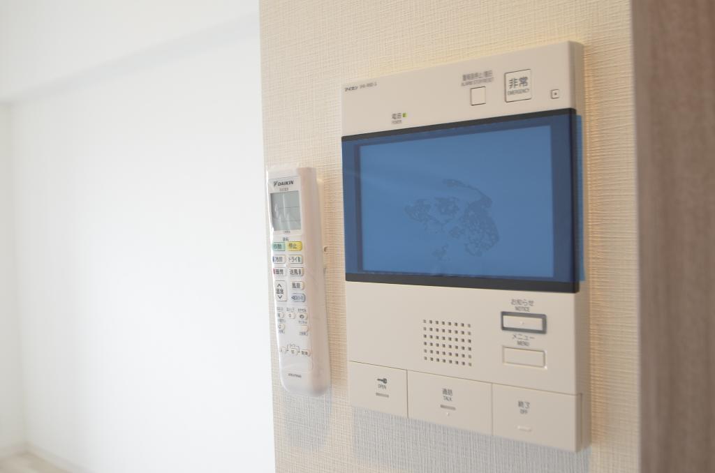 セキュリティ　カメラ付インターホン