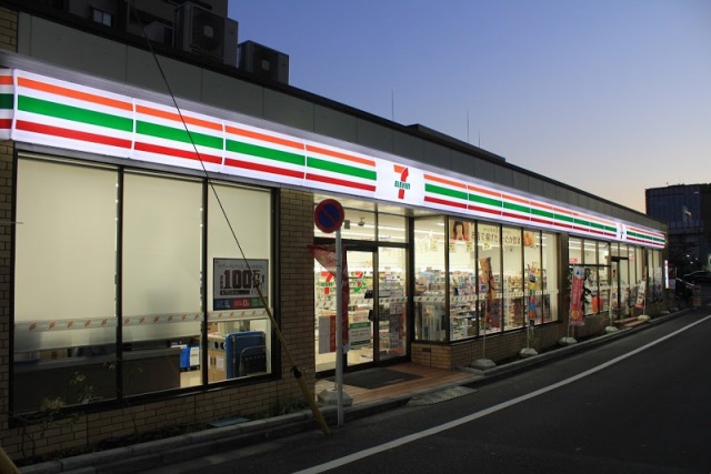 コンビニ　セブンイレブン江東佐賀2丁目店（コンビニ）まで427m