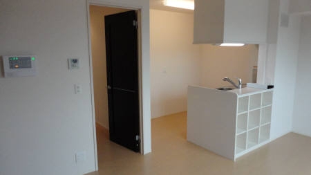 居室・リビング　こちらのリビングで趣味の時間をお楽しみください