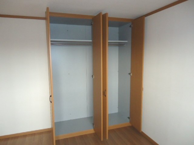 収納　クローゼット