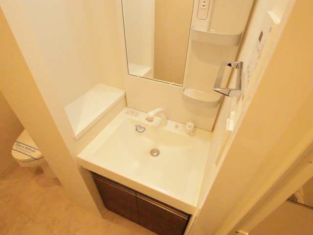 洗面設備　※別室の参考写真の為、現況優先です。