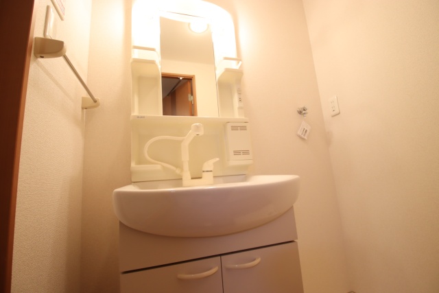 洗面設備　※別室の参考写真の為、現況優先です。