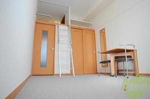 居室・リビング　２Ｆカーペット。