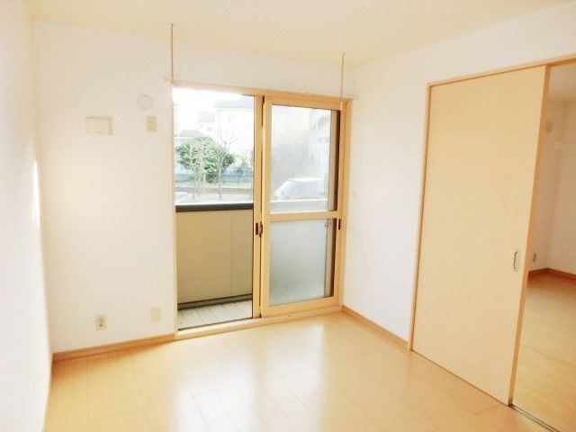 その他部屋・スペース　きれいな洋室のお部屋です