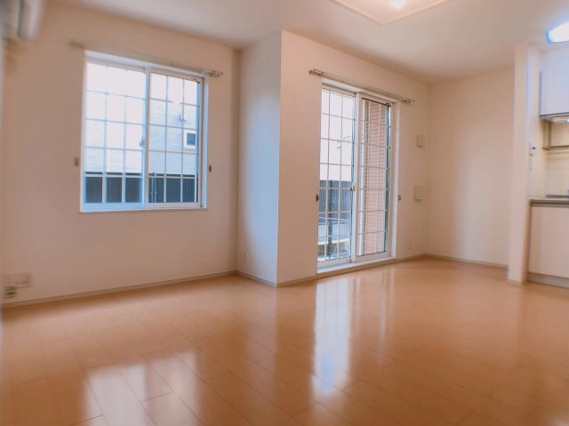 居室・リビング　広々使える10.5帖のリビング