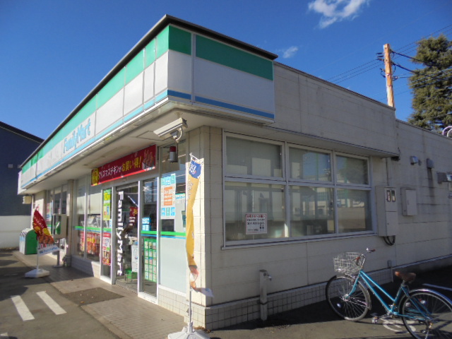 コンビニ　ファミリーマート 立川四中前店（コンビニ）まで319m
