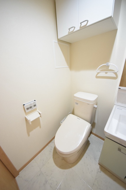 トイレ　～トイレの時間も大切なひととき～